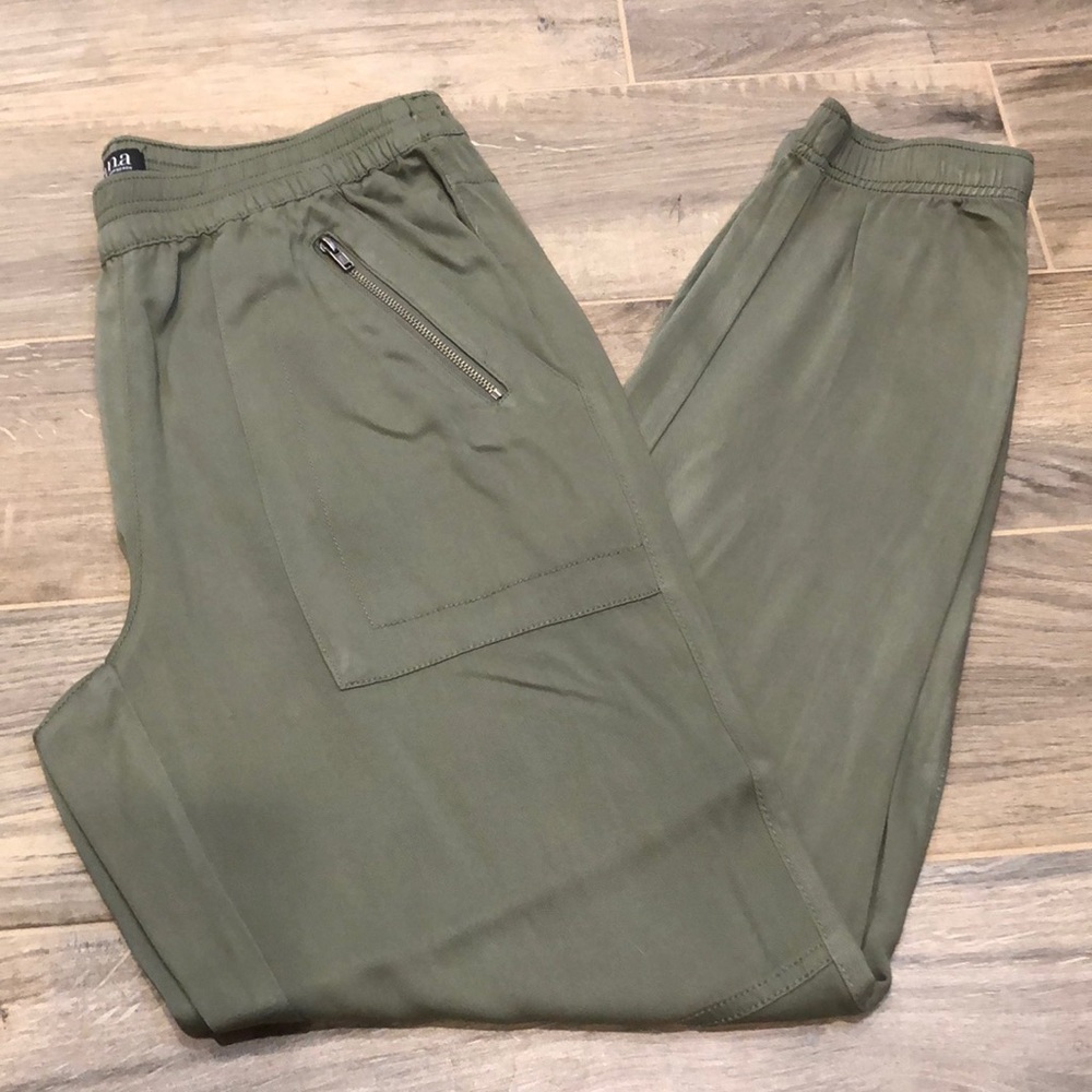 Ana jogger pants